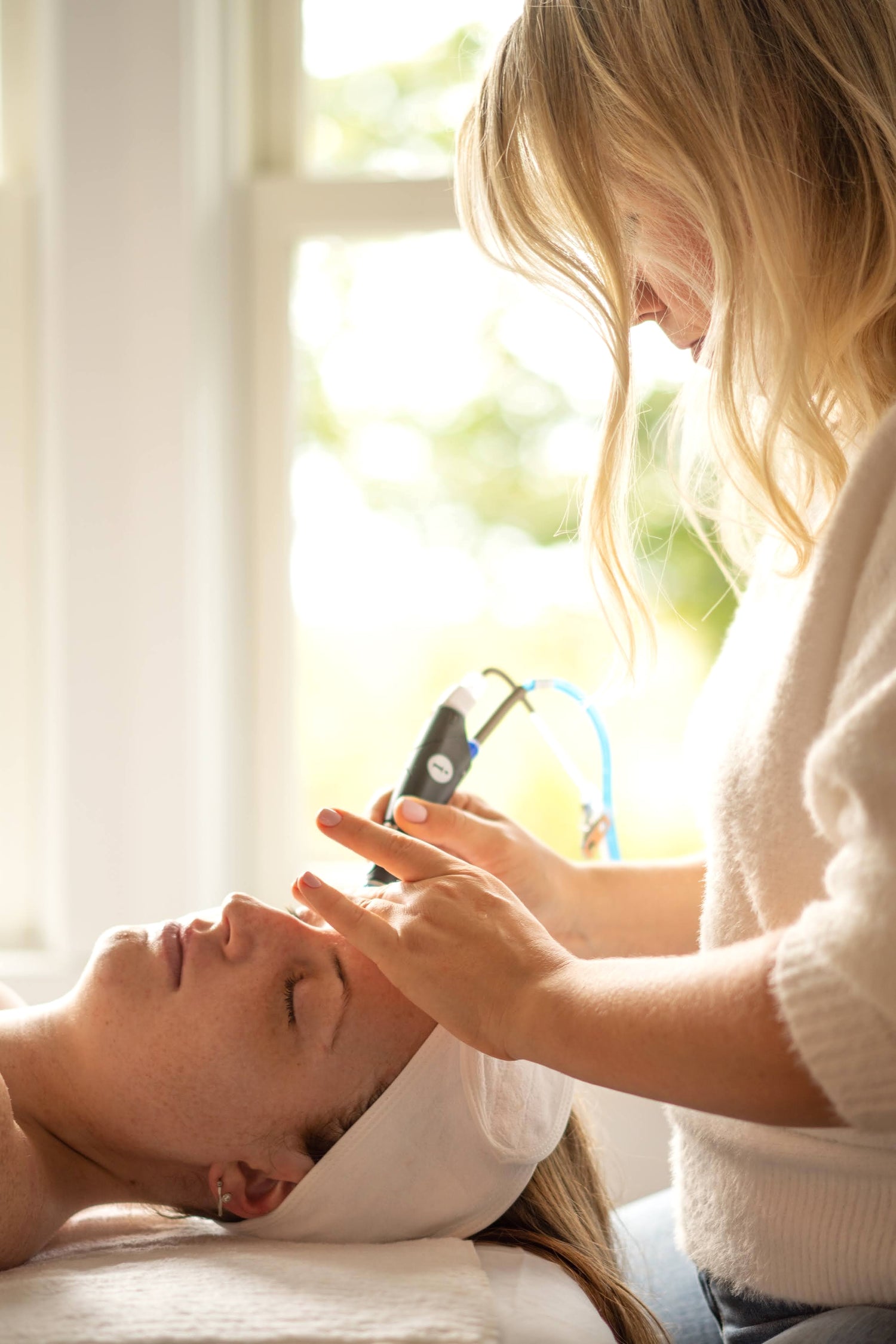 Hydrafacial treatment in Newport, RI